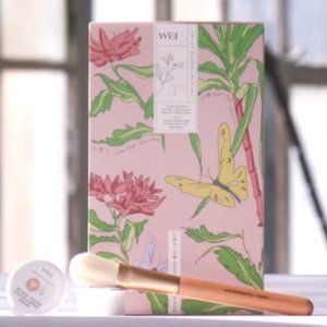 NIB 2in1 Purify & Glow Mask Collection with Brush